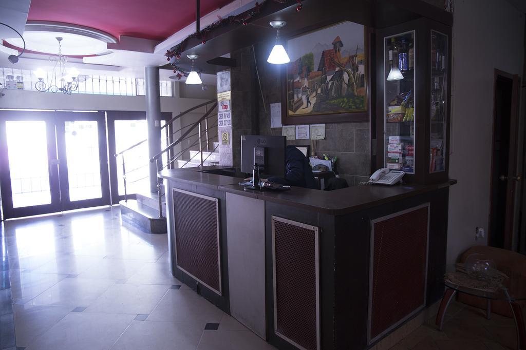 热带风情酒店 瓜亚基尔 外观 照片